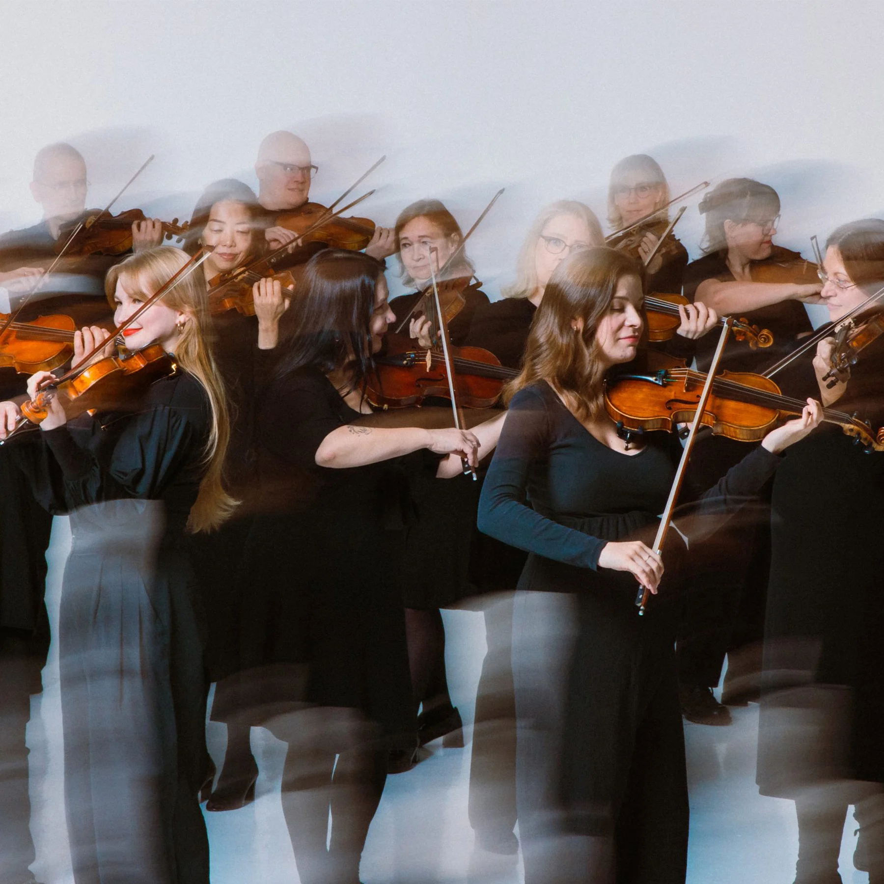 Tapiola Sinfonietta esiintymässä Tapiolasalissa